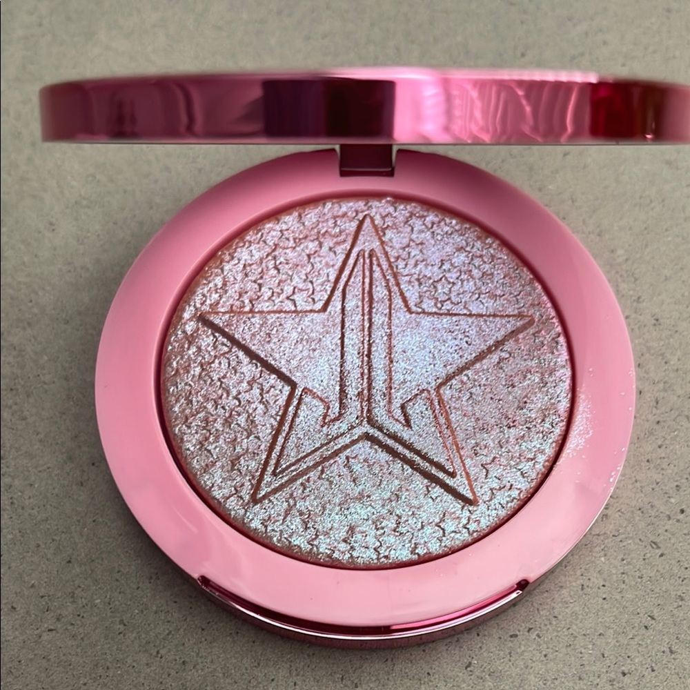 Jeffree Star Pink Highlighter
